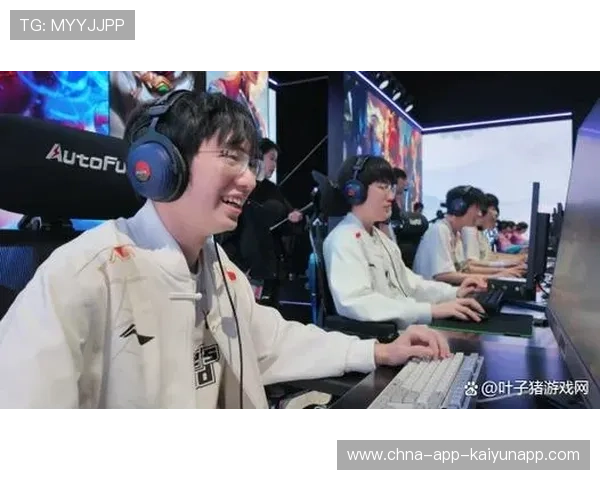 战队推出月度微纪录片记录选手点滴成长