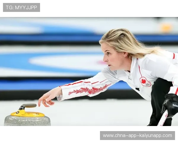 加拿大小将单场逆转，中国女队冰壶夺冠之路再添荣誉，女冰壶加拿大爆冷