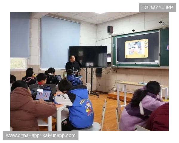 青训导师亲赴农村学校 开展免费教学活动，青训导师亲赴农村学校 开展免费教学活动